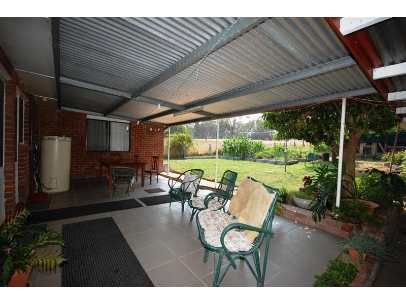 12 Mate St, Humula NSW 2652