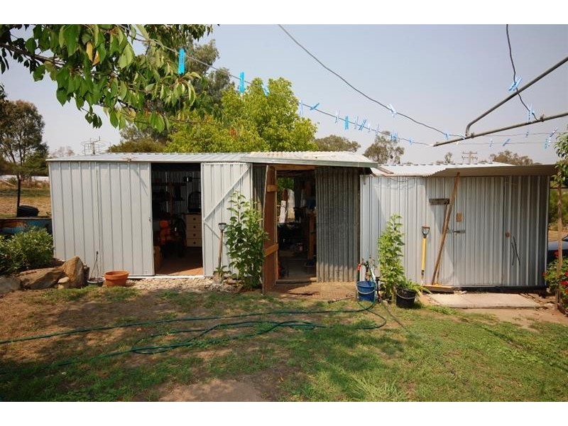12 Mate St, Humula NSW 2652