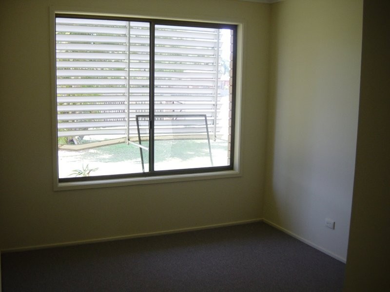 104 Nicklin Way, Warana QLD 4575