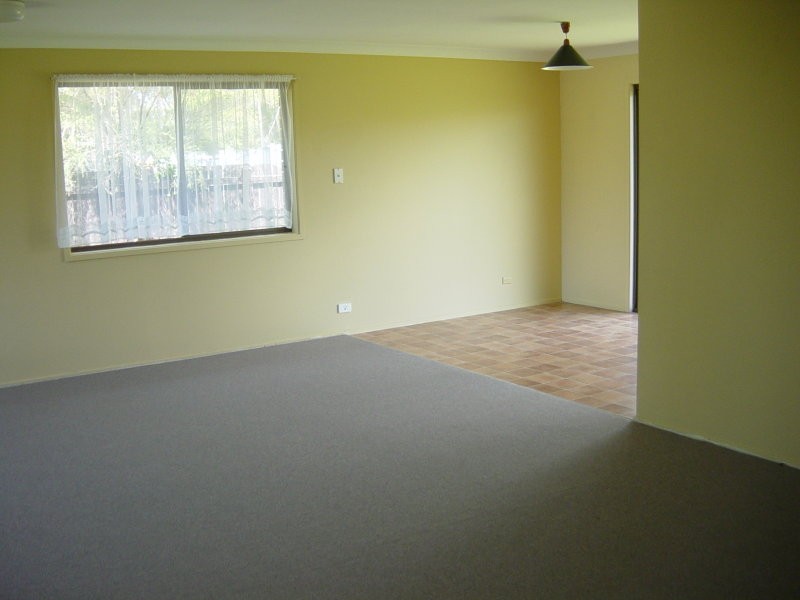 104 Nicklin Way, Warana QLD 4575