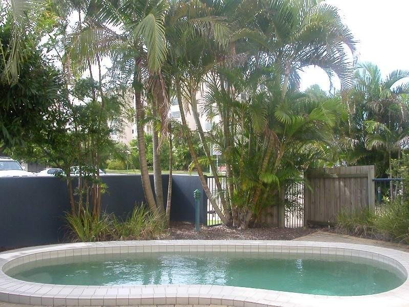 2/11 Foote Street, Mooloolaba QLD 4557