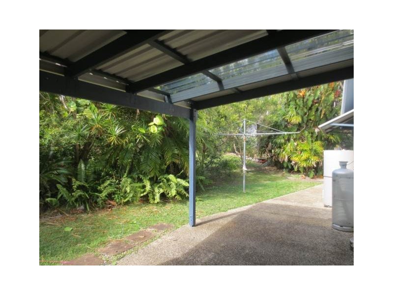 4 Dilli Court, Alexandra Headland QLD 4572