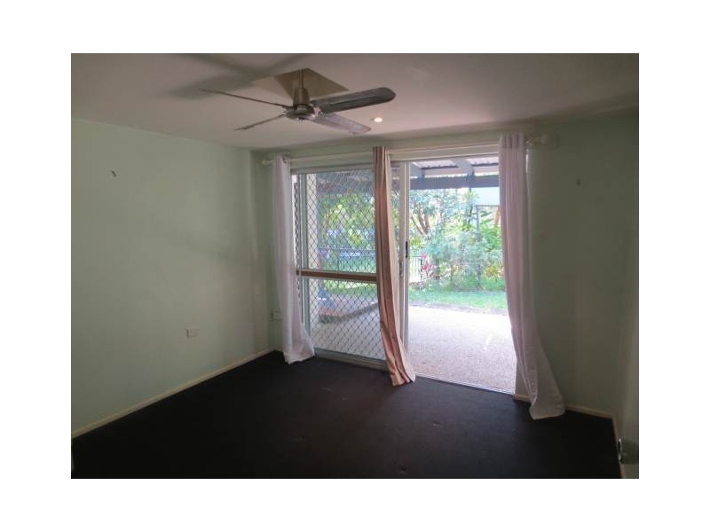 4 Dilli Court, Alexandra Headland QLD 4572