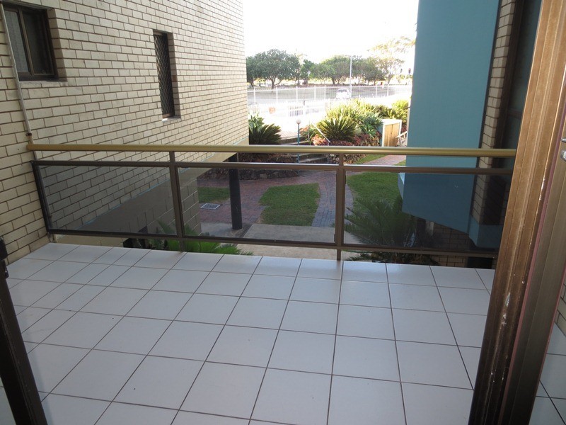 3/112 Alexandra Parade, Alexandra Headland QLD 4572