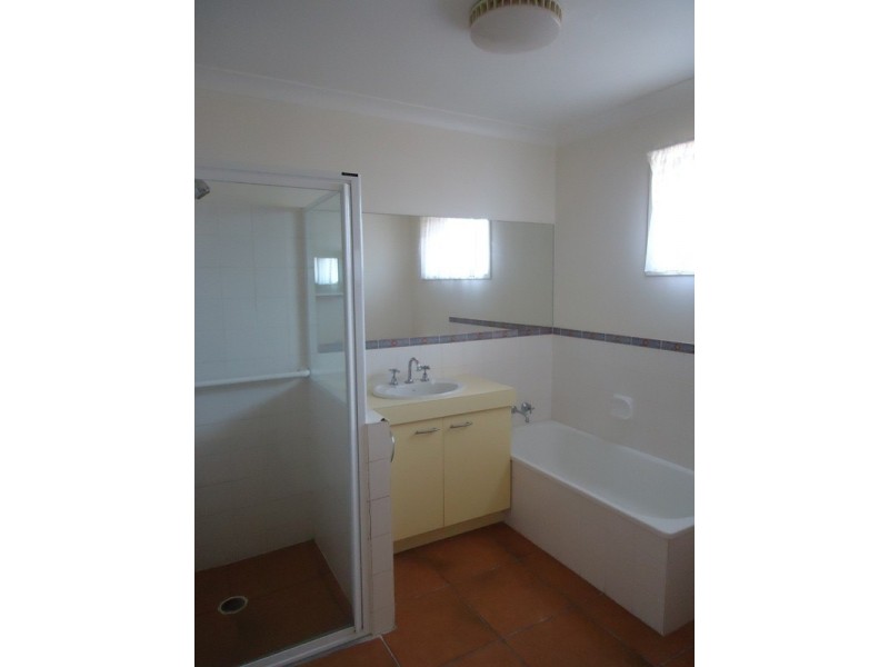 1/32 Oomoo Street, Buddina QLD 4575