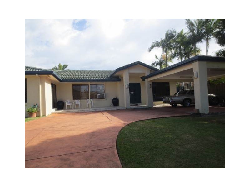 7 Balyarta Crescent, Mooloolaba QLD 4557