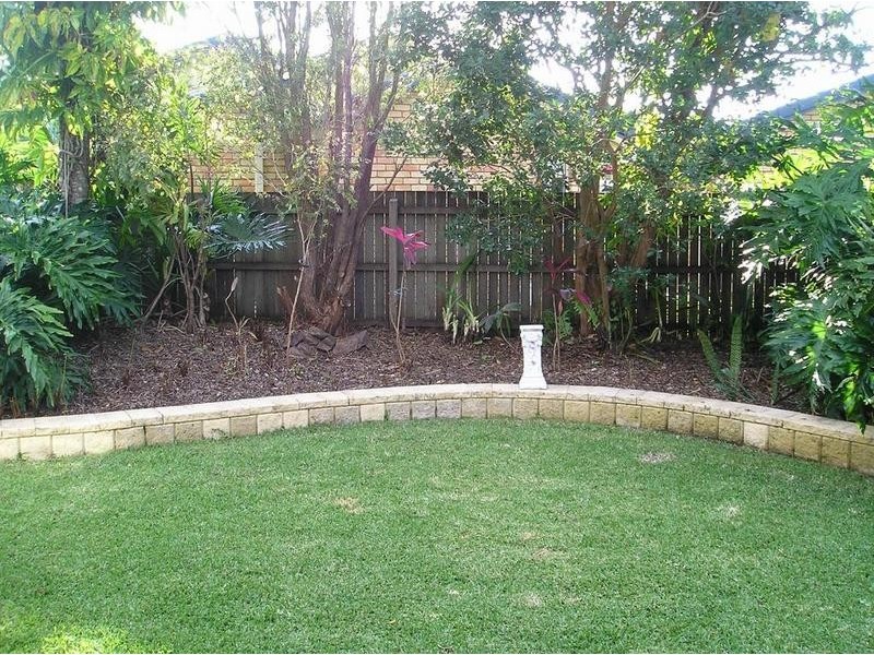 7 Balyarta Crescent, Mooloolaba QLD 4557