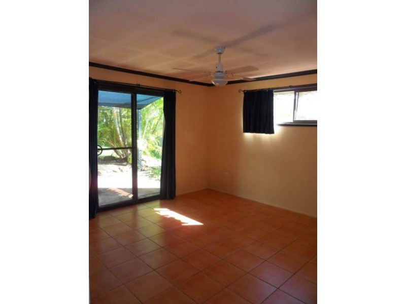 6 Moondarra Crescent, Mooloolaba QLD 4557