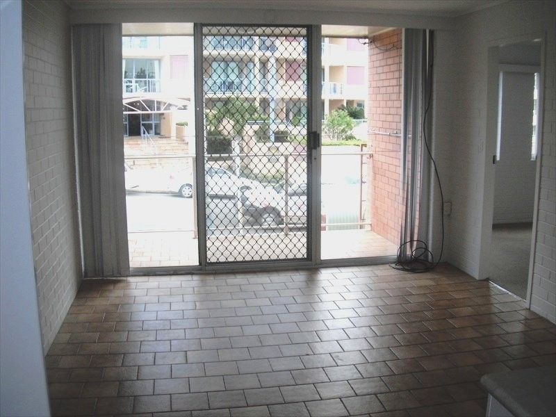 8/15 Buderim Avenue, Mooloolaba QLD 4557