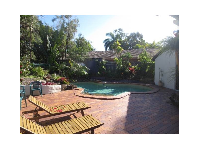 3 Christine Court, Mooloolaba QLD 4557