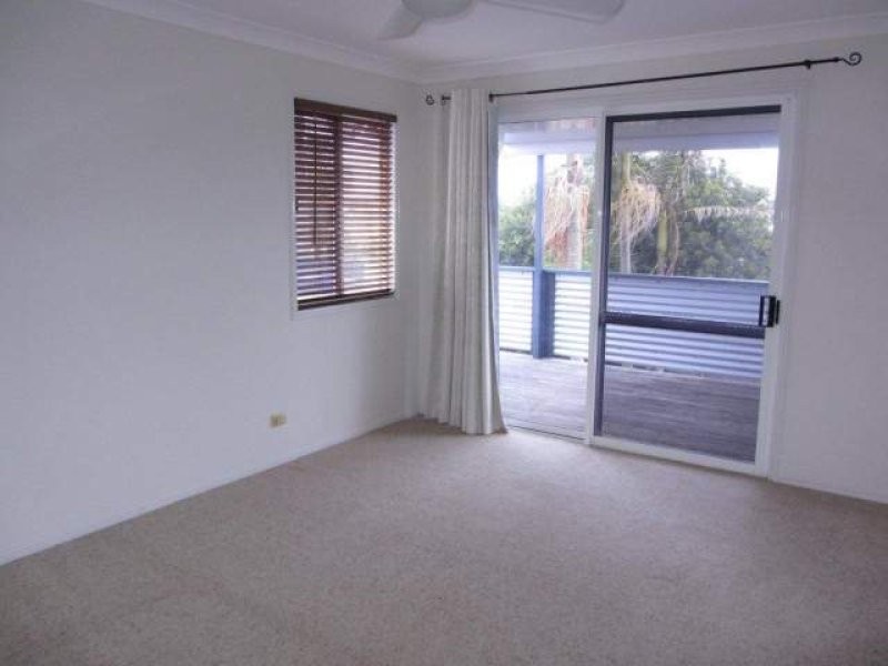 17 Point Cartwright Drive, Buddina QLD 4575