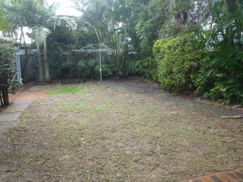 39 Saleng Crescent, Warana QLD 4575
