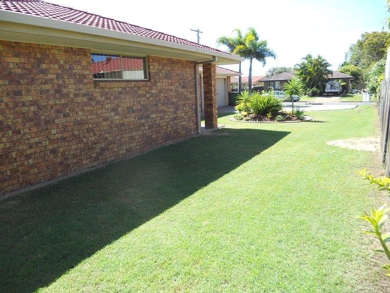 6 Peacock Crescent, Bokarina QLD 4575