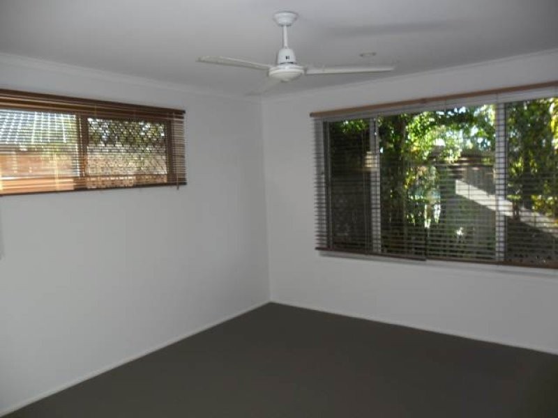 12 Kowandi Street, Wurtulla QLD 4575