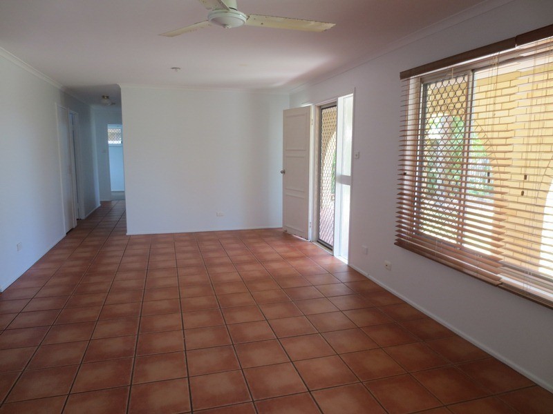 12 Kowandi Street, Wurtulla QLD 4575