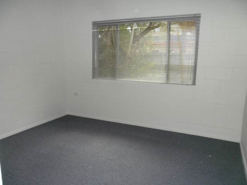 2/5 Ulmarra Court, Mooloolaba QLD 4557