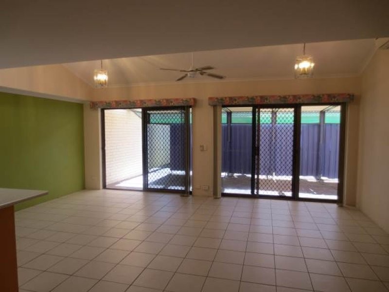 9/15 Carinya Street, Mooloolaba QLD 4557