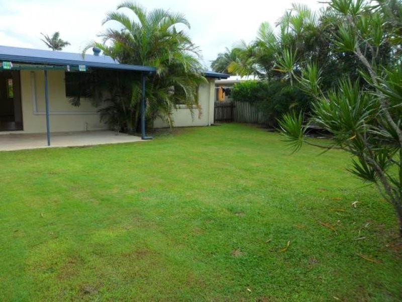 31 Lapoinya Crescent, Warana QLD 4575
