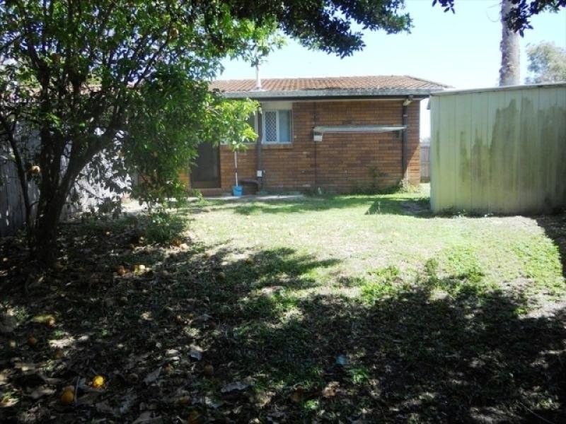 2/6 Goonawarra Drive, Mooloolaba QLD 4557