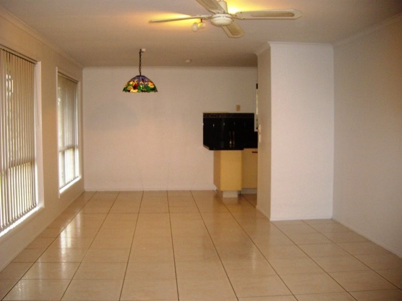 30 Rosella Street, Buddina QLD 4575