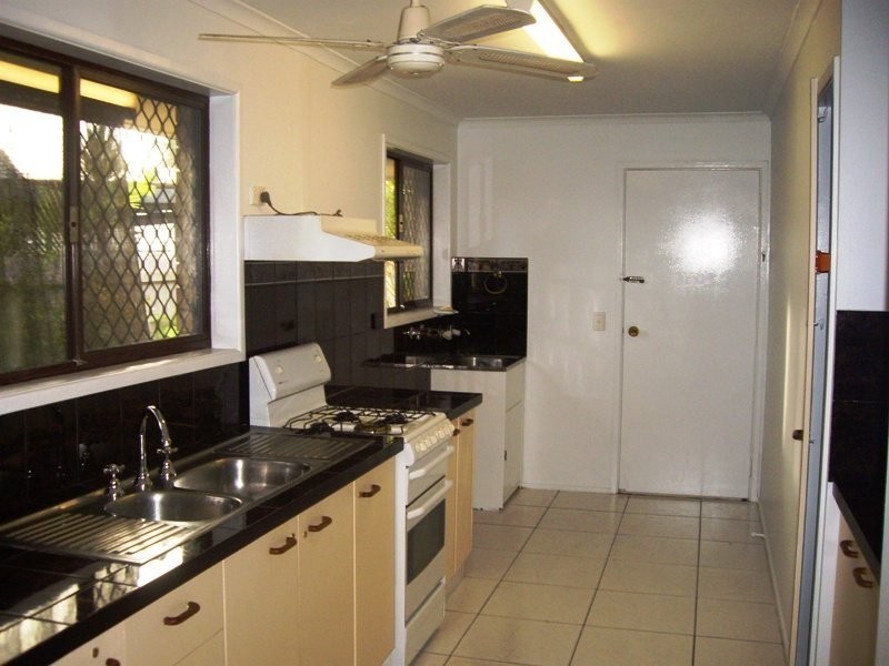 30 Rosella Street, Buddina QLD 4575