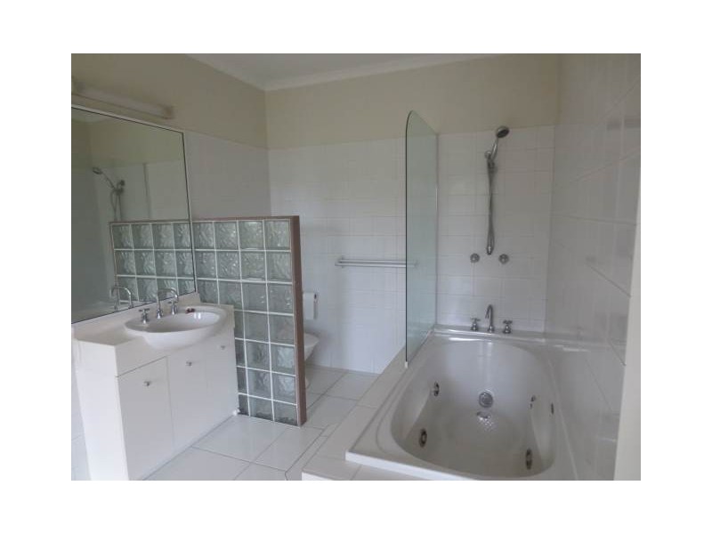 59 Amarina Avenue, Mooloolaba QLD 4557