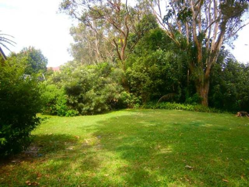 59 Amarina Avenue, Mooloolaba QLD 4557