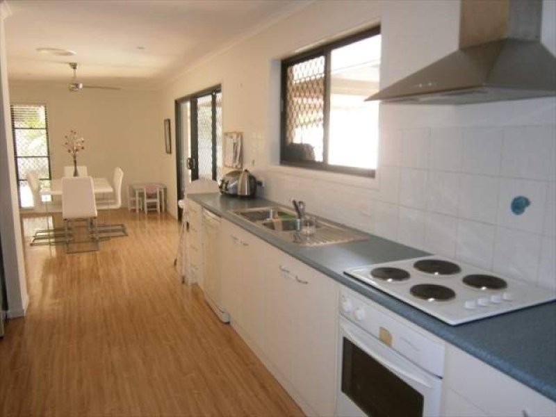 15 Dalpura Street, Buddina QLD 4575