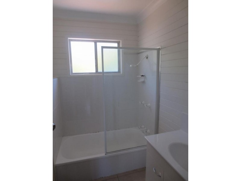 21 Palm Drive, Mooloolaba QLD 4557