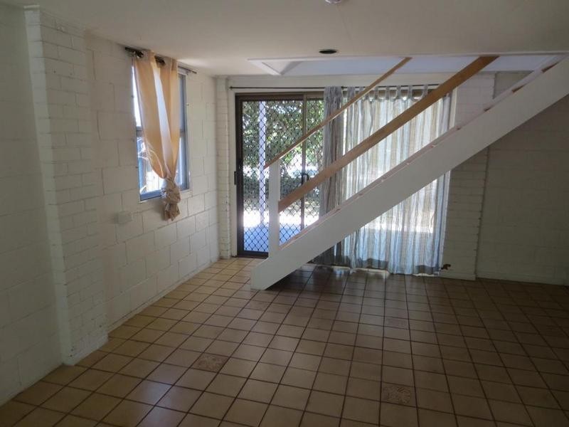 21 Palm Drive, Mooloolaba QLD 4557