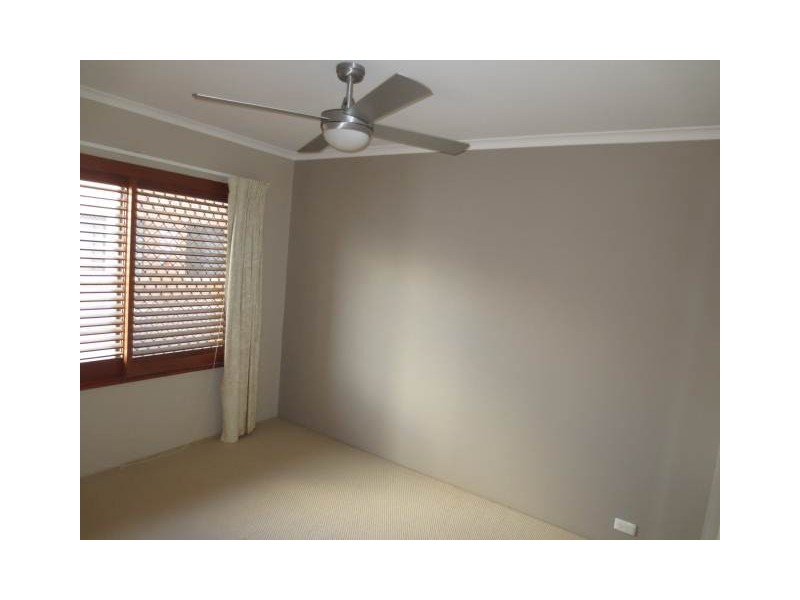2/11 Carinya Street, Mooloolaba QLD 4557