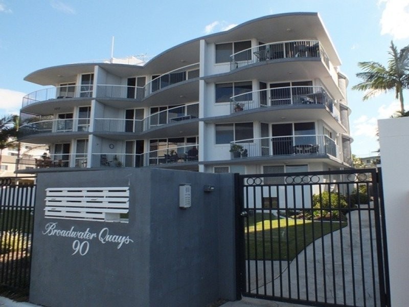 4/88-90 River Esplanade, Mooloolaba QLD 4557