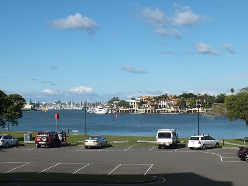 4/88-90 River Esplanade, Mooloolaba QLD 4557