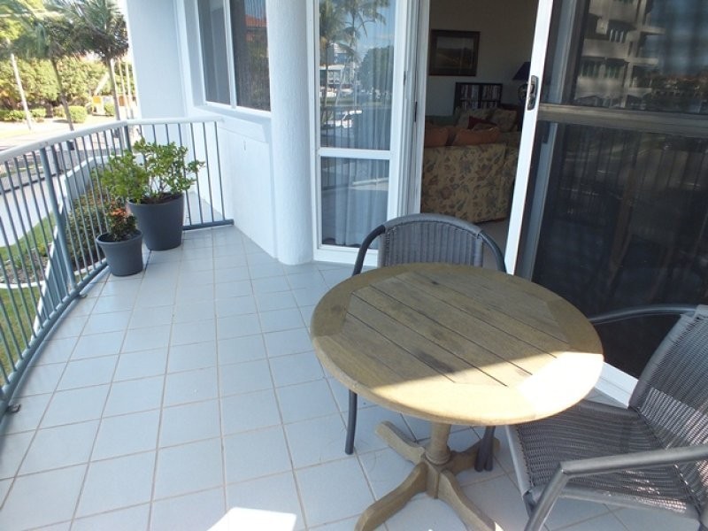 4/88-90 River Esplanade, Mooloolaba QLD 4557