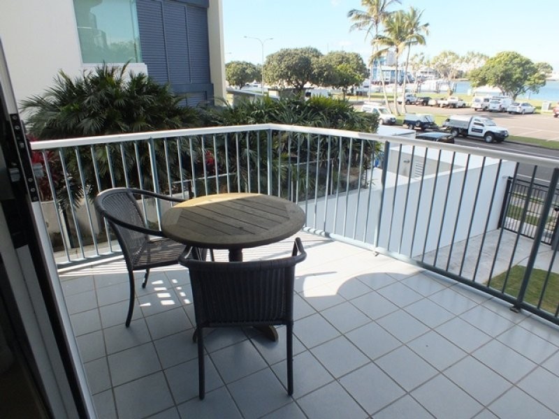4/88-90 River Esplanade, Mooloolaba QLD 4557