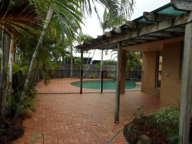 2 Nooree Street, Wurtulla QLD 4575