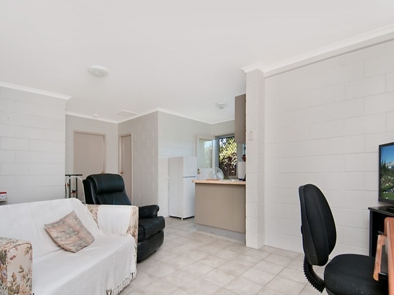 Unit 1/2-3 110 Broadwater Avenue, Maroochydore QLD 4558