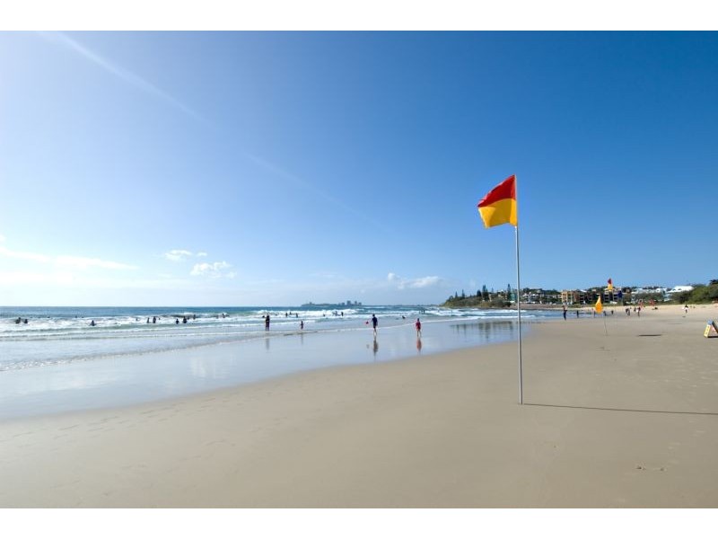 Unit 6 ‘Huntington’ 21 Boolarong Crescent, Alexandra Headland QLD 4572