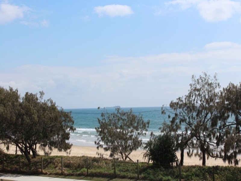 Unit 6 ‘Huntington’ 21 Boolarong Crescent, Alexandra Headland QLD 4572