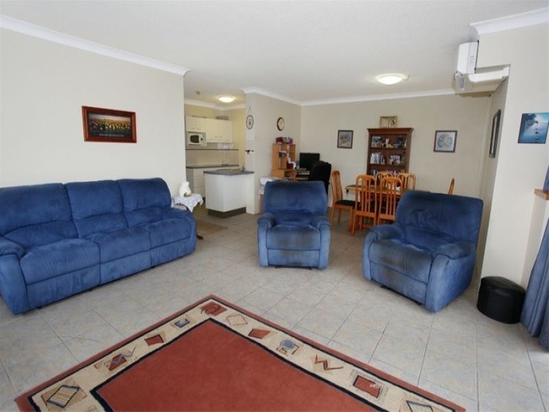 10/81 Sixth Avenue, Maroochydore QLD 4558