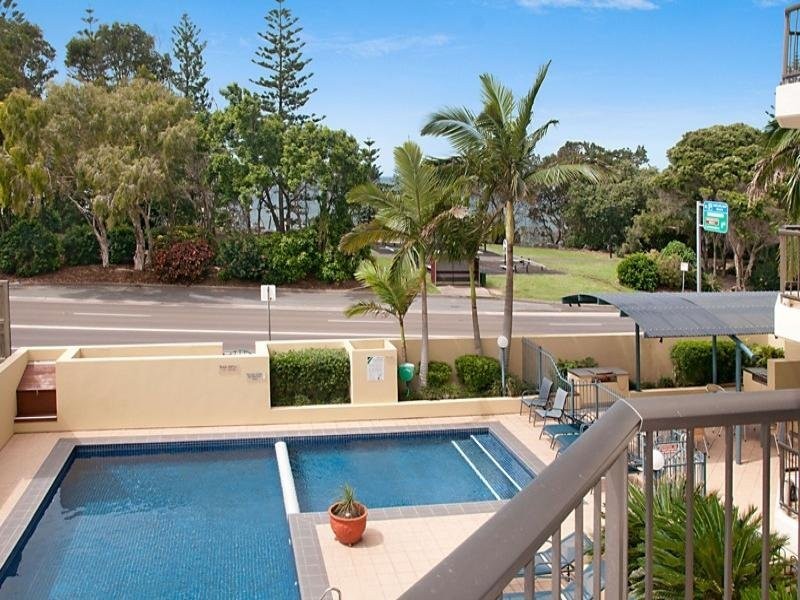 Unit 4 ‘Seaview’ 143 Mooloolaba Esplanade, Mooloolaba QLD 4557