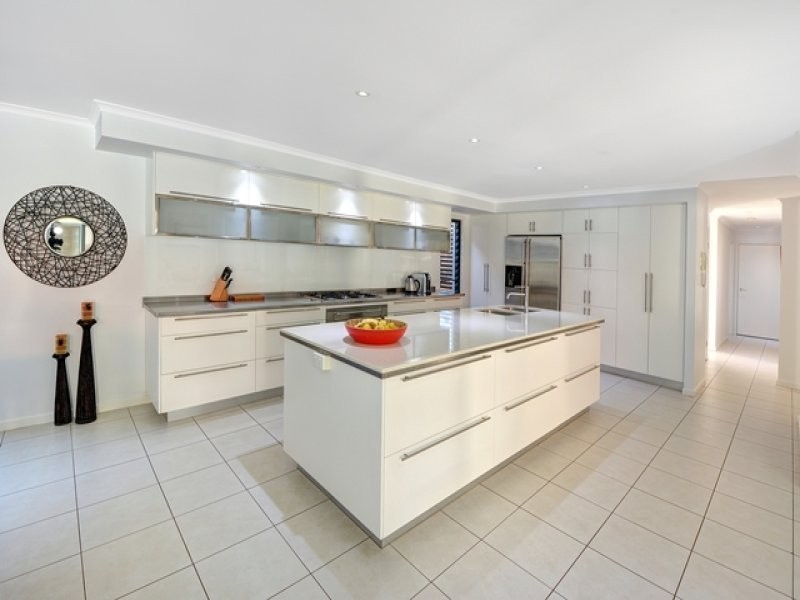 130 Goonawarra Drive, Mooloolaba QLD 4557