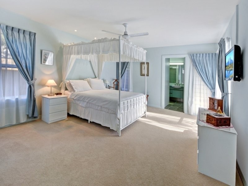 27 Candlewood Close, Mooloolaba QLD 4557