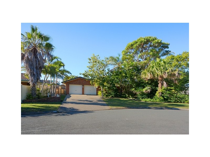13 Bloodwood Court, Mooloolaba QLD 4557