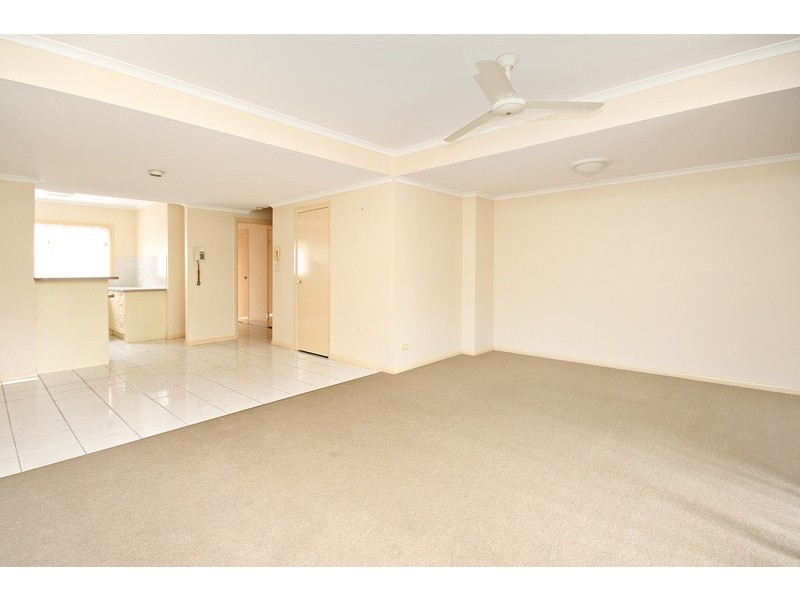 Unit 10 ‘Fifth Avenue Terraces’ 7-11 Fifth Avenue, Maroochydore QLD 4558