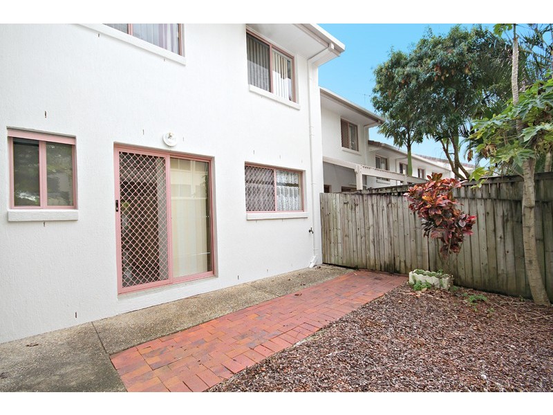 Unit 10 ‘Fifth Avenue Terraces’ 7-11 Fifth Avenue, Maroochydore QLD 4558