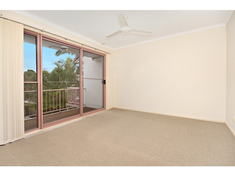 Unit 10 ‘Fifth Avenue Terraces’ 7-11 Fifth Avenue, Maroochydore QLD 4558