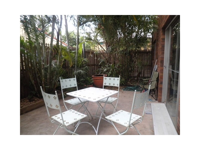 Unit 4 ‘Lyndon Court’ 13 Kapala Street, Mooloolaba QLD 4557
