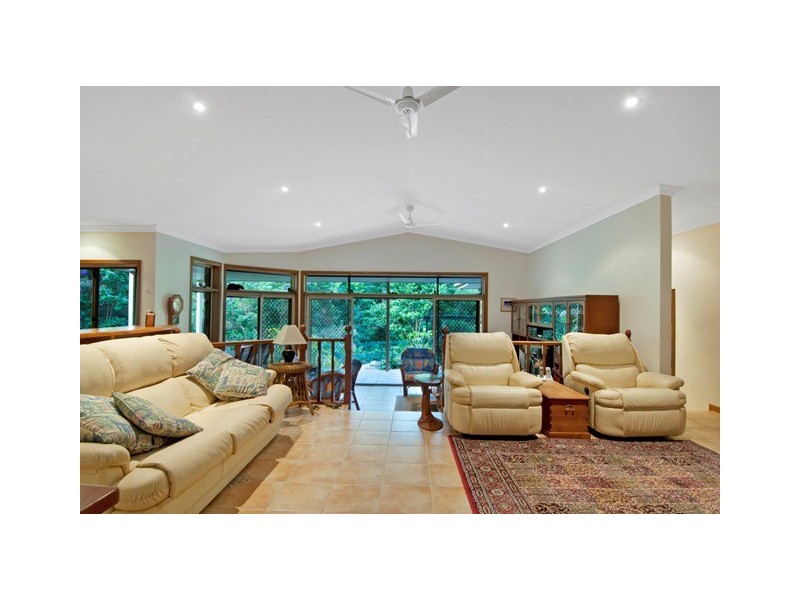 5 – 9 Rita Ct, Tanawha QLD 4556