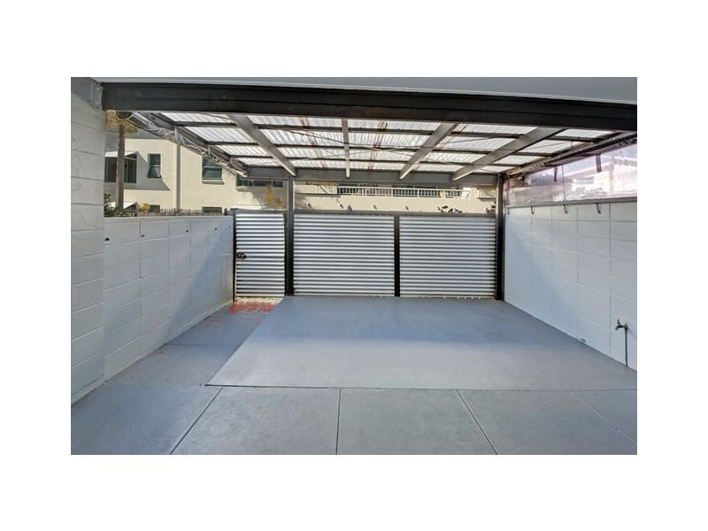 Unit 5 ‘Karaminka’ 11-13 Juan Street, Alexandra Headland QLD 4572